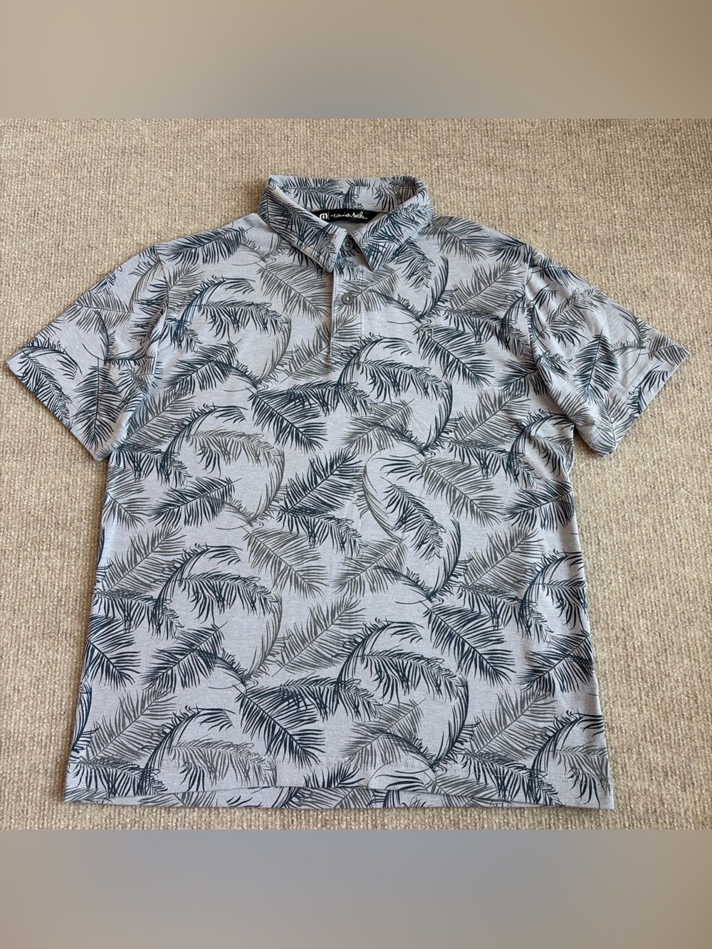 travis mathew Boy’s Sz M Golf Polo